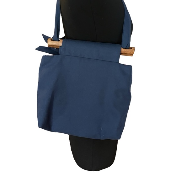 Vintage Tori Totes of Georgia lighthouse handbag with wooden clasp navy red - Picture 11 of 15